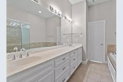 8705 Bryam Street #801, Houston, TX 77061 - Photo 15