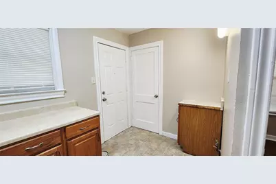 222 Winding Way Street, Lake Jackson, TX 77566 - Photo 5