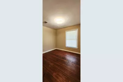 222 Winding Way Street, Lake Jackson, TX 77566 - Photo 9