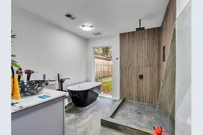 5675 Sylmar Road, Houston, TX 77081 - Photo 29