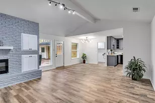 5675 Sylmar Rd, Houston, TX 77081 - Photo 5