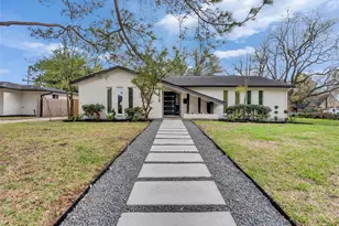 5675 Sylmar Rd, Houston, TX 77081 - Photo 1