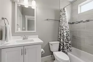 2604 Bevis St, Houston, TX 77008 - Photo 31