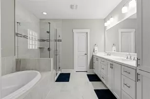 2604 Bevis St, Houston, TX 77008 - Photo 25