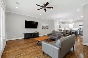 2604 Bevis St, Houston, TX 77008 - Photo 19