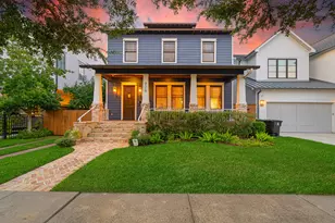 729 E 7th 1/2 St, Houston, TX 77007 - Photo 1