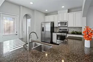 8403 Columbia Forest Dr, Houston, TX 77095 - Photo 3