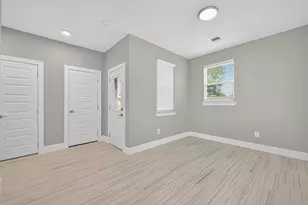 2087 Rd 5707, Cleveland, TX 77327 - Photo 17