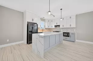 2087 Rd 5707, Cleveland, TX 77327 - Photo 11