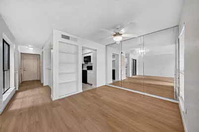 3200 S Gessner Road #348, Houston, TX 77063 - Photo 9
