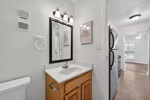 3200 S Gessner Rd, Houston, TX 77063 - Photo 29