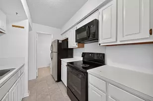 3200 S Gessner Rd, Houston, TX 77063 - Photo 11