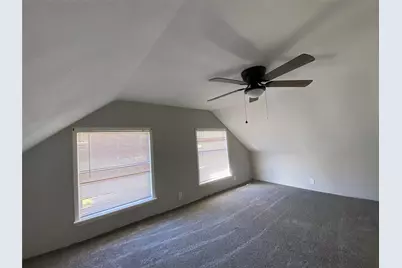 121 Parker Lane, West Columbia, TX 77486 - Photo 9