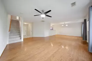 8016 Golf Green Cir, Houston, TX 77036 - Photo 3