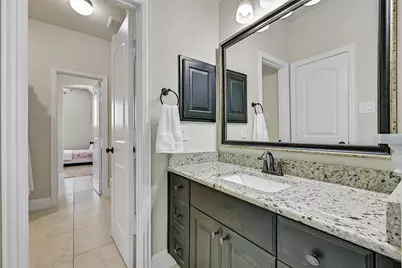 1645 Longwood Glen Lane, Friendswood, TX 77546 - Photo 31