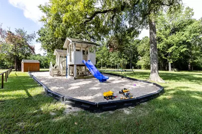 2103 Carriage Run W, Conroe, TX 77384 - Photo 33