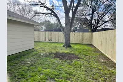 7403 Janak Drive, Houston, TX 77055 - Photo 15