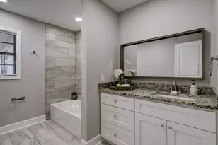 7403 Janak Dr, Houston, TX 77055 - Photo 11