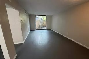 3300 Yorktown St, Houston, TX 77056 - Photo 5