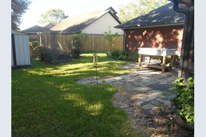 53 S Calla Lily Court, Lake Jackson, TX 77566 - Photo 29