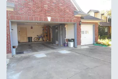 53 S Calla Lily Court, Lake Jackson, TX 77566 - Photo 33