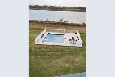 235 Tuna Run Road, Freeport, TX 77541 - Photo 7