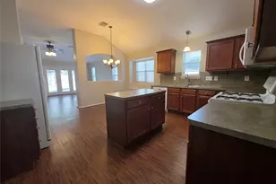 2614 White Ibis Ct, League City, TX 77573 - Photo 5