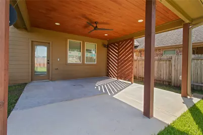 3011 Monticello Pines Ln Lane, League City, TX 77573 - Photo 11