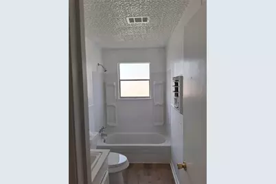 3513 Rockingham Street, Houston, TX 77051 - Photo 9