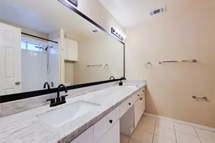 4626 Jaymar Dr, Sugar Land, TX 77479 - Photo 25