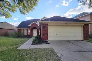 4626 Jaymar Dr, Sugar Land, TX 77479 - Photo 1