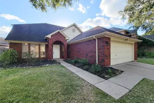 4626 Jaymar Dr, Sugar Land, TX 77479 - Photo 3