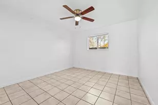 3428 Lantern Ln, Baytown, TX 77521 - Photo 9