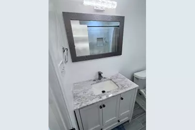 10466 Hammerly Boulevard #70, Houston, TX 77043 - Photo 9