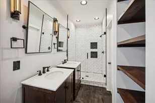 2404 Fairview St, Houston, TX 77006 - Photo 7