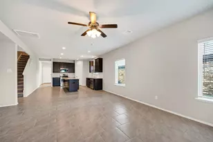 8126 Oakleaf Meadow Ct, Rosharon, TX 77583 - Photo 13