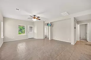 8126 Oakleaf Meadow Ct, Rosharon, TX 77583 - Photo 11