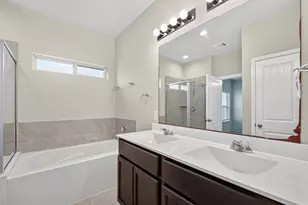 8126 Oakleaf Meadow Ct, Rosharon, TX 77583 - Photo 35