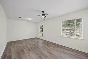 6410 Hartwick Rd, Houston, TX 77016 - Photo 11