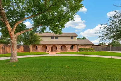 2700 Webster Street, League City, TX 77573 - Photo 7