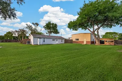 2700 Webster Street, League City, TX 77573 - Photo 41