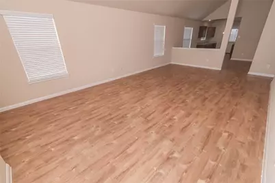 2438 W Werrington Way, Houston, TX 77073 - Photo 5
