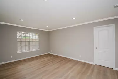 845 Augusta Drive #67, Houston, TX 77057 - Photo 7