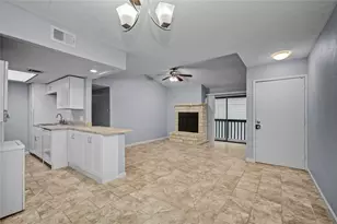 9009 Richmond Ave, Houston, TX 77063 - Photo 19