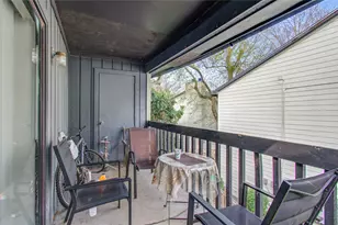 9009 Richmond Ave, Houston, TX 77063 - Photo 13