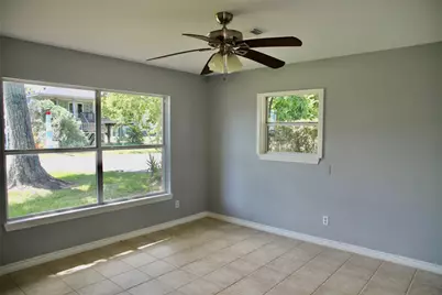 529 E Shore Drive, Clear Lake Shores, TX 77565 - Photo 13