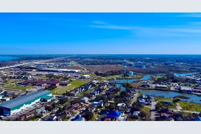 529 E Shore Drive, Clear Lake Shores, TX 77565 - Photo 23
