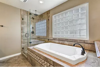 101 Oak Drive, Friendswood, TX 77546 - Photo 23