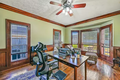 101 Oak Drive, Friendswood, TX 77546 - Photo 9