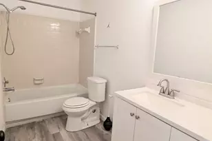 15516 Weldon Dr, Houston, TX 77032 - Photo 13